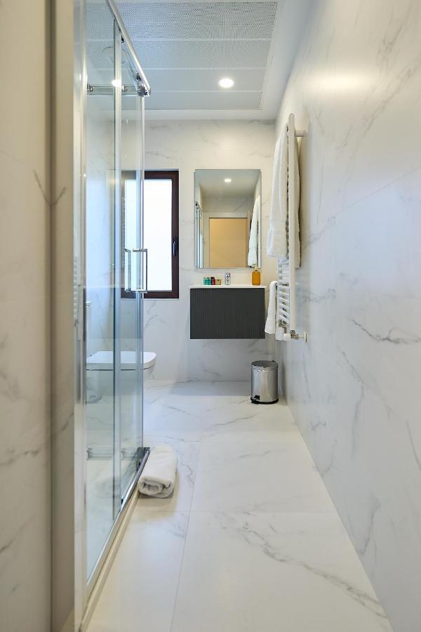 Ines Luna Suites Salamanka Zewnętrze zdjęcie