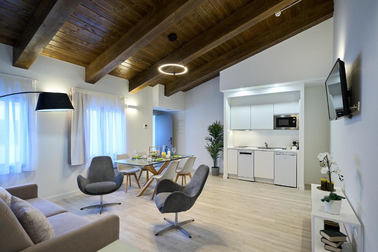 Ines Luna Suites Salamanka Zewnętrze zdjęcie
